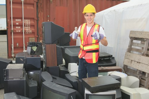 Business waste removal team in Canary Wharf overview image