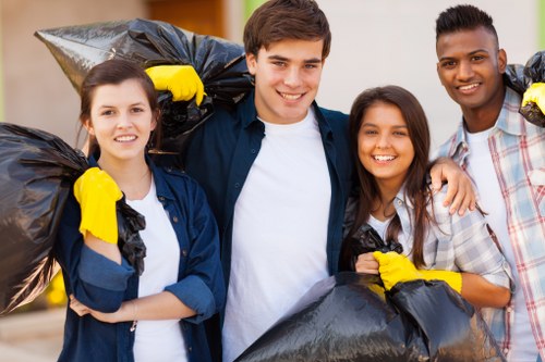 Business Waste Removal services in Canary Wharf